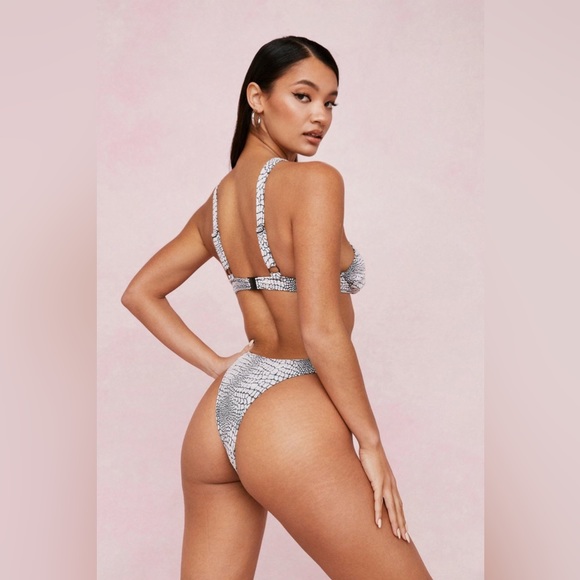 Reptile Print Crossover Underwire Bikini Set - Picture 5 of 6